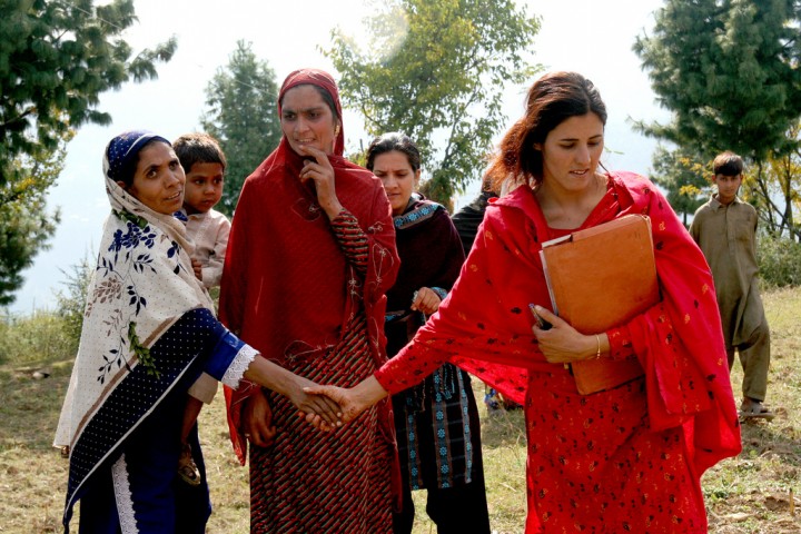 パキスタン女性の貧困を過去のものに：世界が注目する高級ハンドバックブランド Popinjay の夢 BRIDGE（ブリッジ）テクノロジー